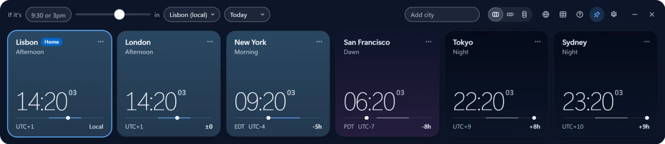 A mesma faixa no tema escuro, com as cidades onde é noite nos cartões mais escuros.